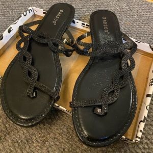 Bamboo flip flops size 7